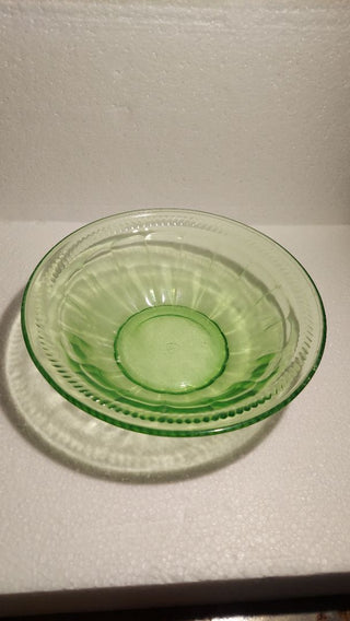 Uranium Glass - 1928 - 1933 Colonial Fluted Green Cereal Bowl WELL WORN by Federal Glass (AS-IS)