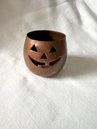 Pleasant Pumpkin Tea Light Holder