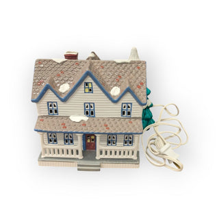 Dept 56 "Farm House" , Snow Village Collection