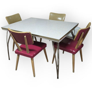 (5 piece set) Vintage MCM 1950s Formica Table with 4 Chairs, Chair: 17Wx20Dx32.25H  Table: 48wx36Dx29.5H  Leaves: 11.5Wx36Dx5H (each)
