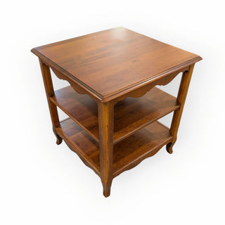 Wood Scalloped Edge End Table 25Wx28Hx25D