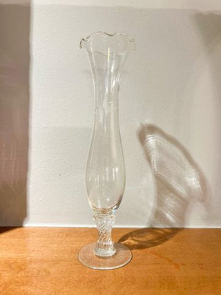 Wavy Bud Vase