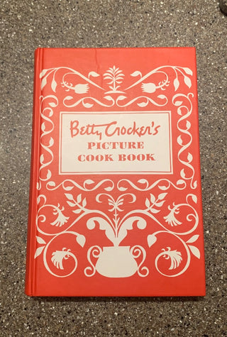 Betty Crocker's Picture cookbook - Vintage & Antique Mall  | Jackson Square Mall in La Grange IL
