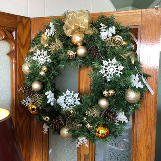 22" Gold & Snowflake Wreath, Unlit, FIRM!