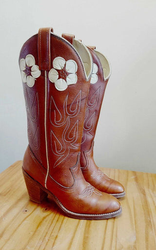 1960s ACME western heeled boots with cream flower and piping design FIRM