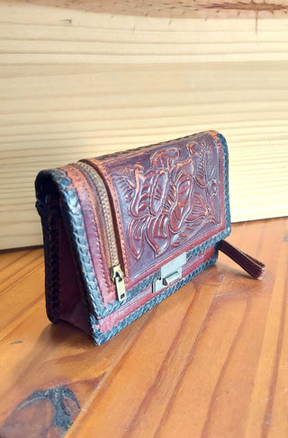 VTG Mexican laced tooled leather Wallet Coin purse w/mirror FIRM ASIS (T&M)