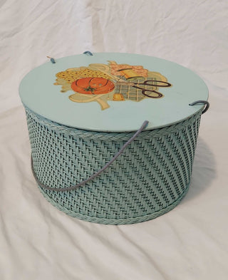 Princess Sewing Basket Blue Wicker Basket made in Algonquin Illinois FIRM (T&M)