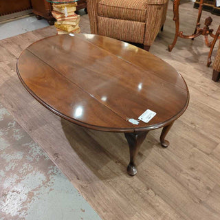 Drop Leaf Mahogany Coffee Table with Queen Anne legs