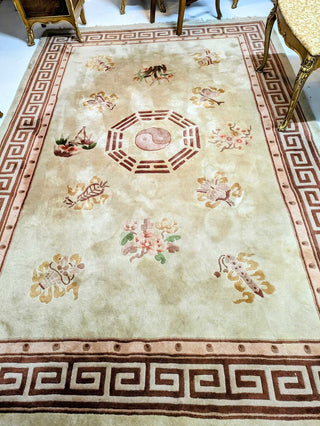 Asian Wool Area Rug (6' x 9')