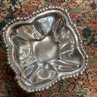 Aluminum bowl with bubble border