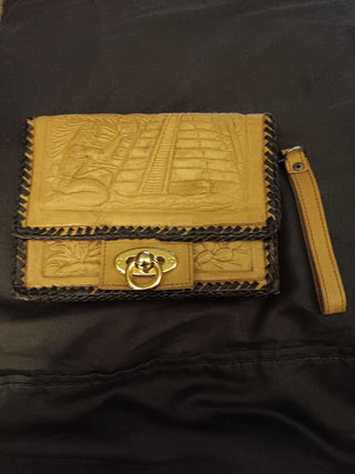 Vint. Tooled LEATHER Wallet w Mirror & Wrist Strap (MInt Cond). Wrist Strap