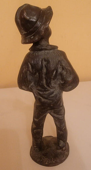 Fullborn bronze sculpture