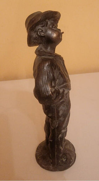 Fullborn bronze sculpture