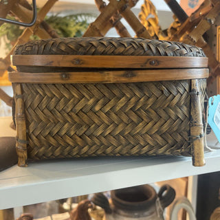 Small vintage rattan lidded box