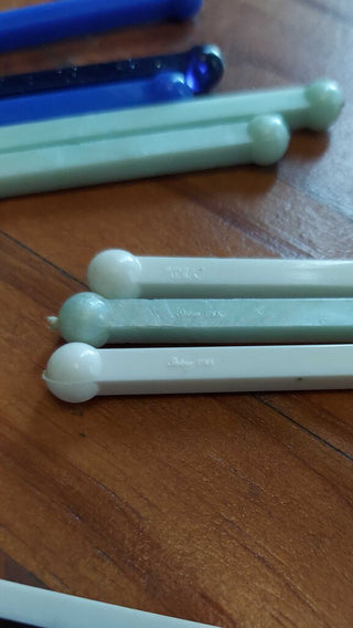 12 vintage swizzle sticks stirrers, barware. blue silver white