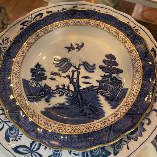 Royal Doulton Blue Willow luncheon plate