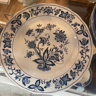 Blue & white Harmony House plate