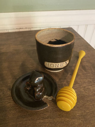 Vintage Honey Pot w/Lid & Dipper