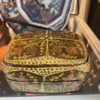 William Morris paper Mache box