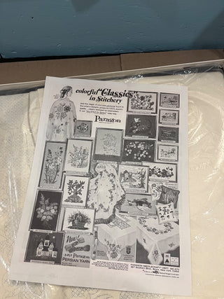 MF 60/70s Wh Box + St Cr St Paragon 59 x 106 T-Cloth