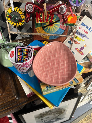 Fiesta Basketweave Easter Egg Dish Peach