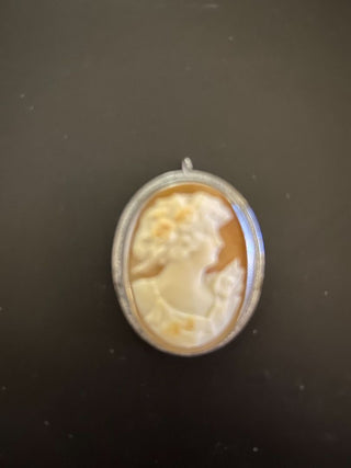 Cameo Pendent/Pin Sterling Setting