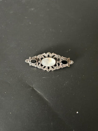 Sterling Silver Brooch w/Moonstone
