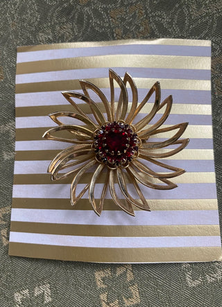 Vtg Sarah Covintry Flower Brooch-ty