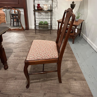 Vintage Oak Dining Table with 6 Chairs 44"Wx44"Dx28"H