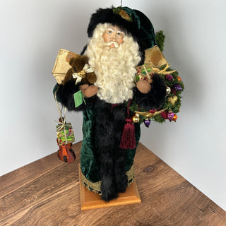 1994 Signed Lynn Haney Tannenbaum Father Christmas