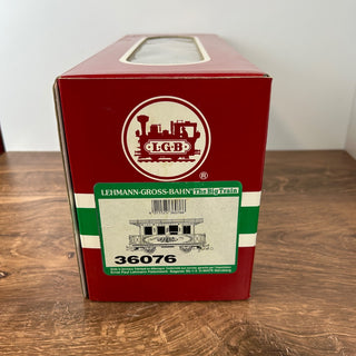 LGB #36076 2003 Christmas Train Passenger Car 14Wx6Dx7H