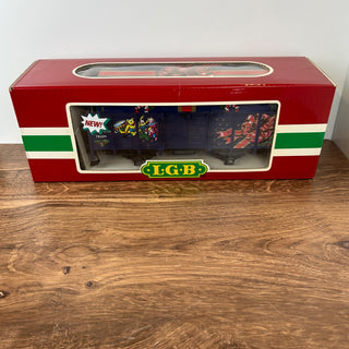 LGB #42210 Blue Gondola Train Car with Gift Box Cargo 16Wx6Dx5H