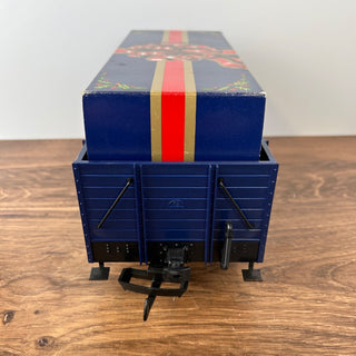 LGB #42210 Blue Gondola Train Car with Gift Box Cargo 16Wx6Dx5H