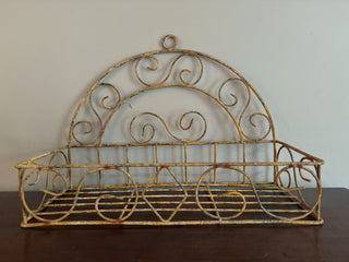 wire hanging shelf