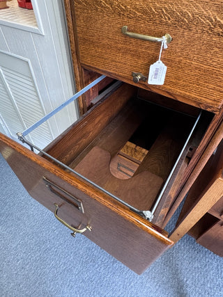 4 Drawer Oak Vertical File Cabinet 18Wx28Dx52H