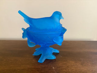 Bird on Nest covered dish
