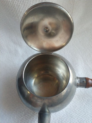 Art Deco Pewter Tea/Coffee Pot ALLOY ARTWORKS INC #276 5.5 diameter