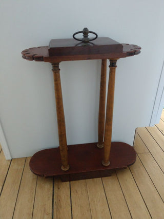 Pipe Stand