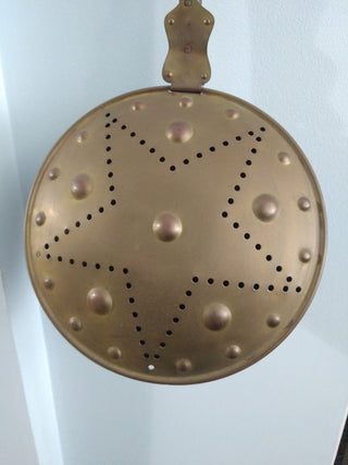 Antique brass bed warmer 19th c. decorated turned maple handle