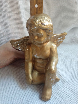 6" Small sitting angel chippy gold