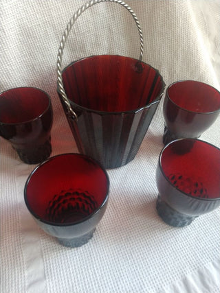 Vntg MCM Ruby Red Glass Ice Bucket with Metal handle & 4 Glasses Anchor Hocking