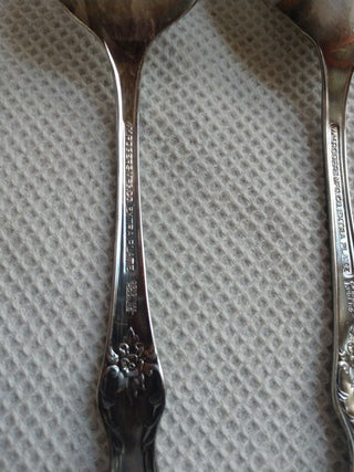 Set of 2 Fork & Spoon W Rogers Silver Plate Serving Pieces