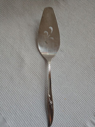 1960's Silver Plate Rogers' Bro Cake Server
