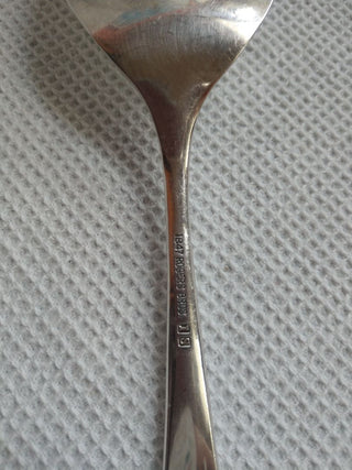 1960's Silver Plate Rogers' Bro Cake Server