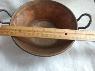 Small Vntg Copper Pot