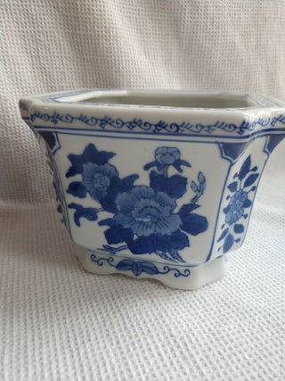 Asian Blue and White Orchid / Flower Pot 5.5"x5.5"x4"