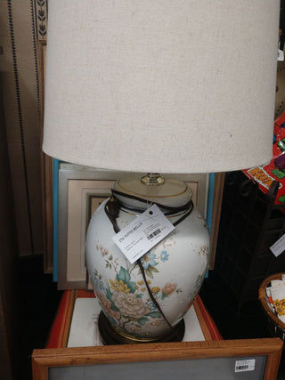 LRG Chinoiserie Lamp w Shade Pastel Floral Price Firm
