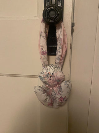 Bunny Door Knob Hanging Decor-ty