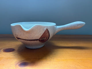MCM noodle bowl w lid