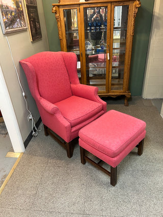 Upholstered Wingback Chair with Ottoman 30Wx31Dx41H